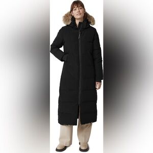 Canada Goose Women's Black Puffer Jacket